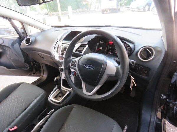Used Ford Fiesta 2012 for sale - 76251387: Photo 60