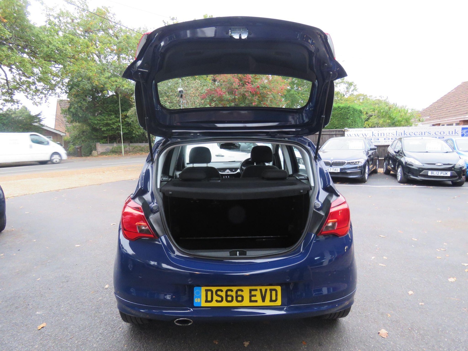 Used Vauxhall Corsa 2016 for sale - 76270329: Photo 8
