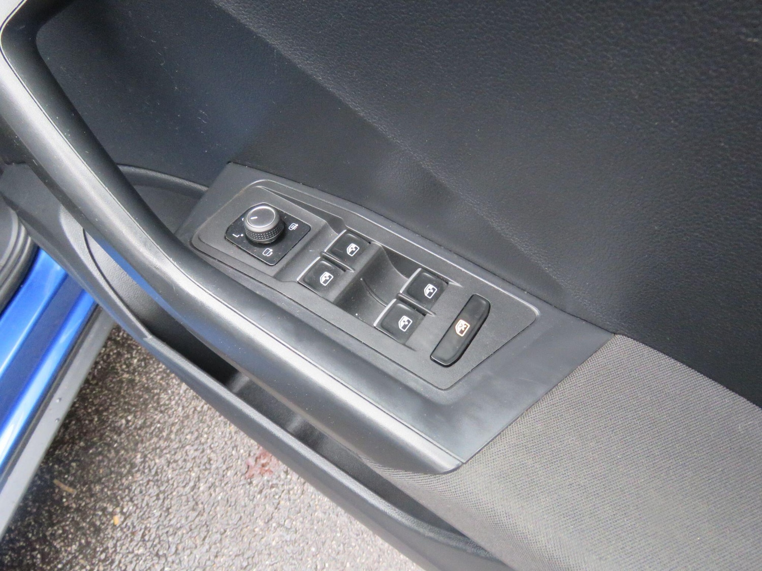 Used Volkswagen T-Roc 2019 for sale - 77175844: Photo 24