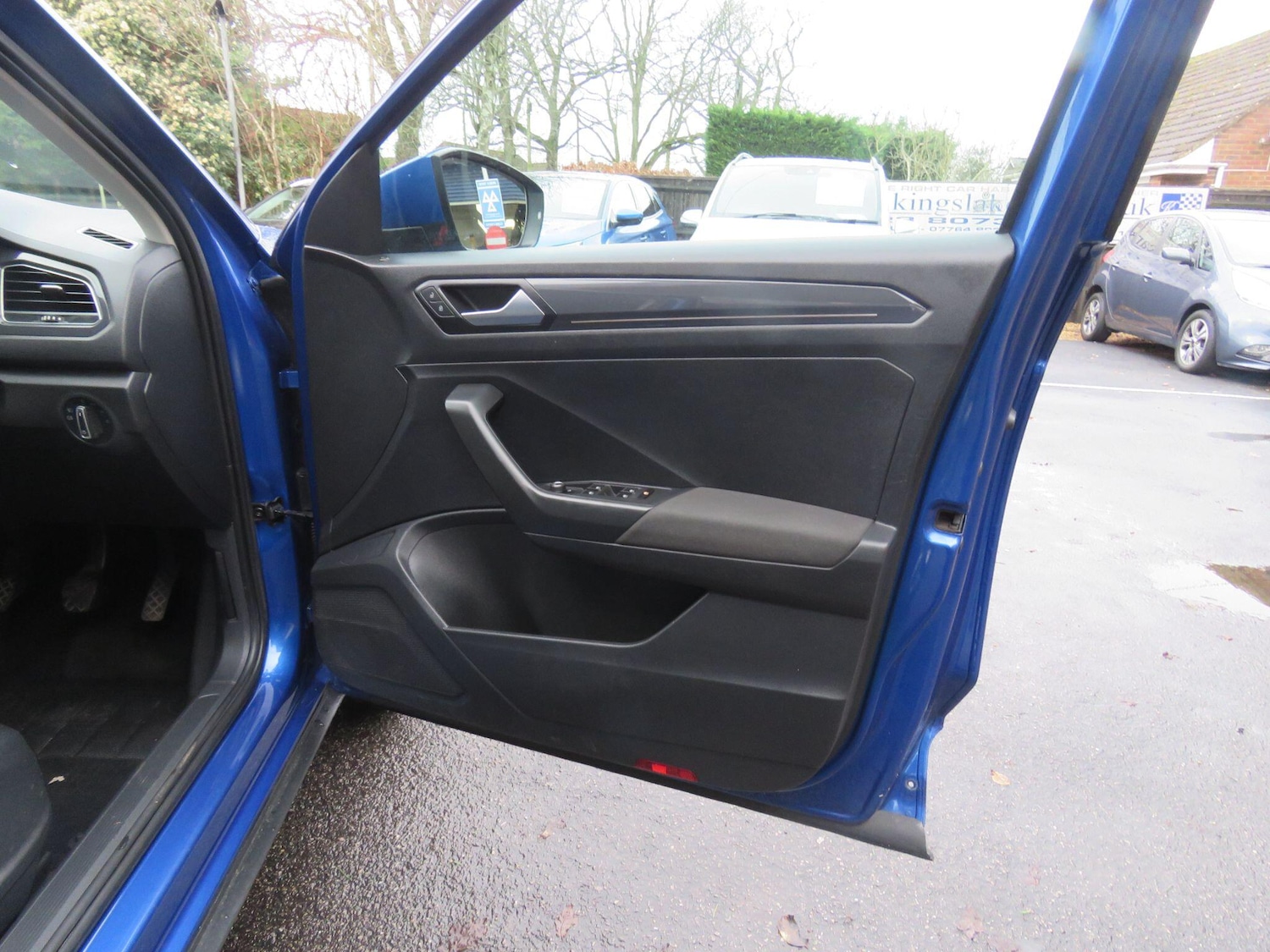 Used Volkswagen T-Roc 2019 for sale - 77175844: Photo 25