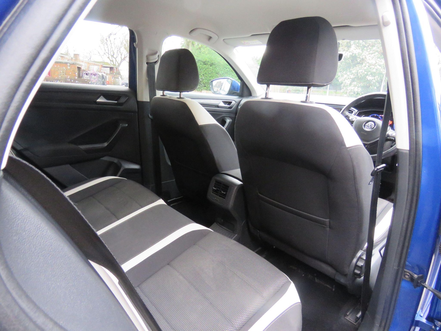 Used Volkswagen T-Roc 2019 for sale - 77175844: Photo 30