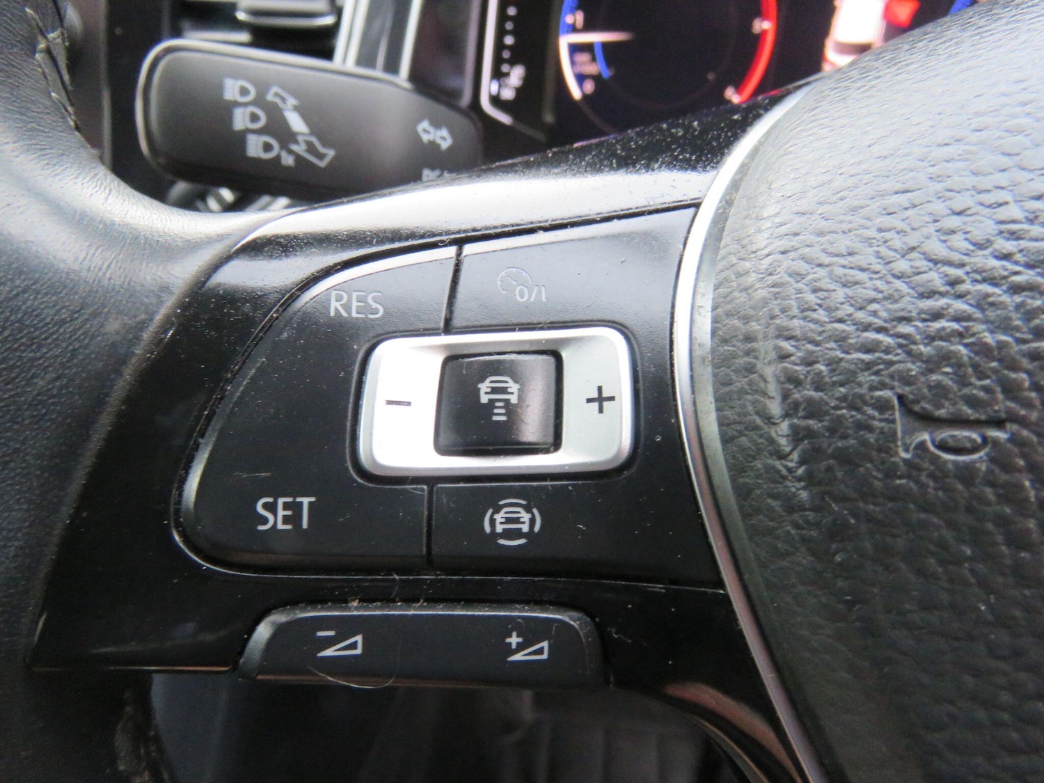 Used Volkswagen T-Roc 2019 for sale - 77175844: Photo 34