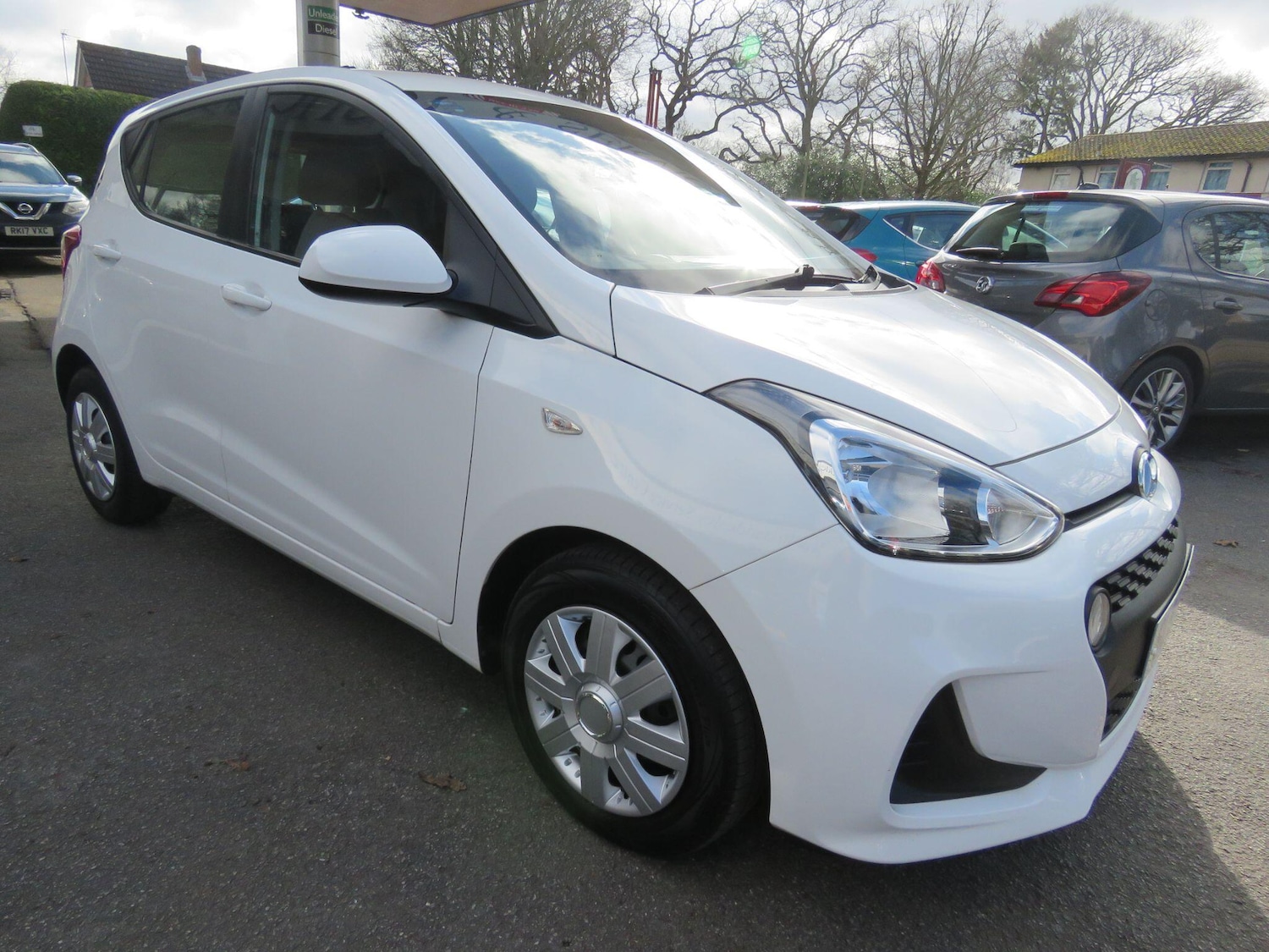 Used Hyundai i10 2017 for sale - 77657733: Photo 34