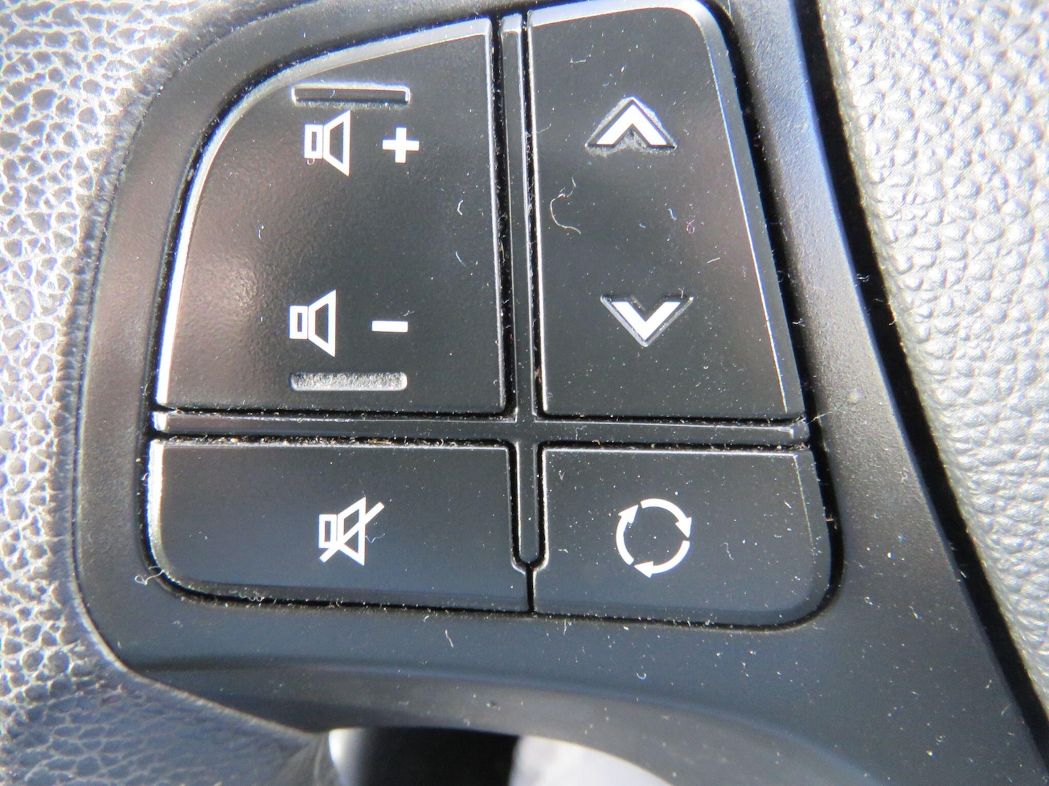 Used Hyundai i10 2017 for sale - 77657733: Photo 75