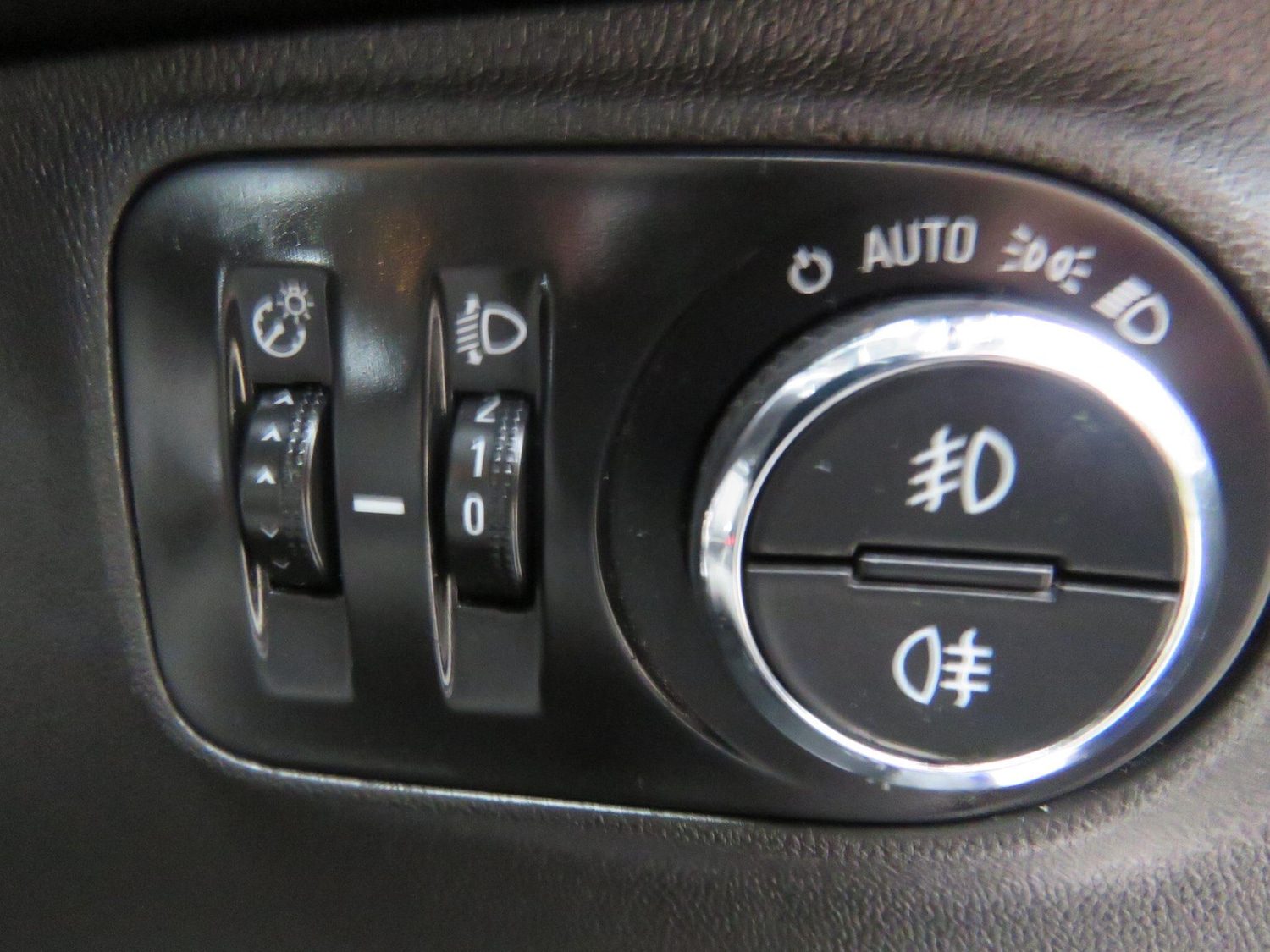 Used Vauxhall Corsa for sale - 76997389: Photo 33