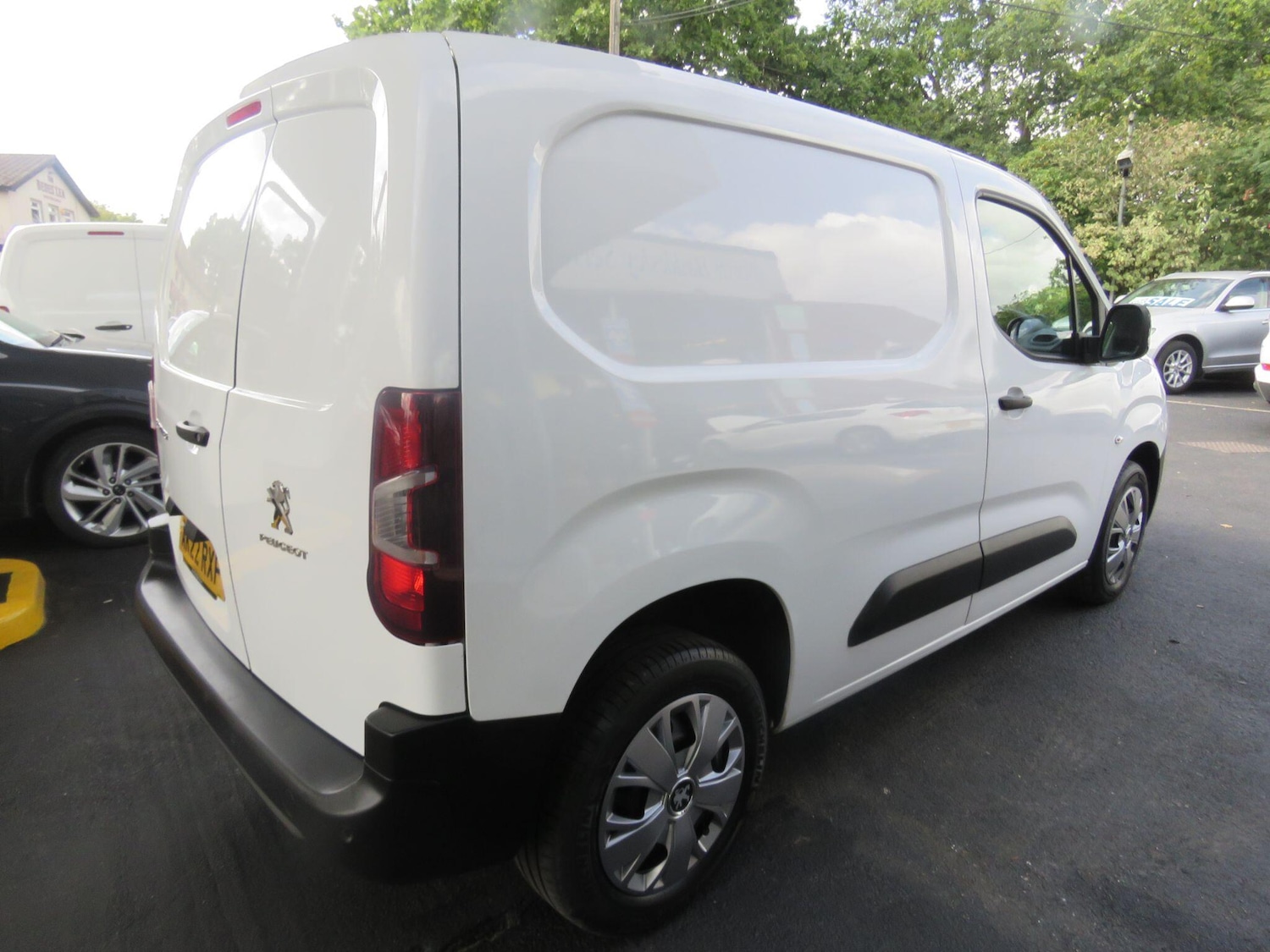 Vehicle 14