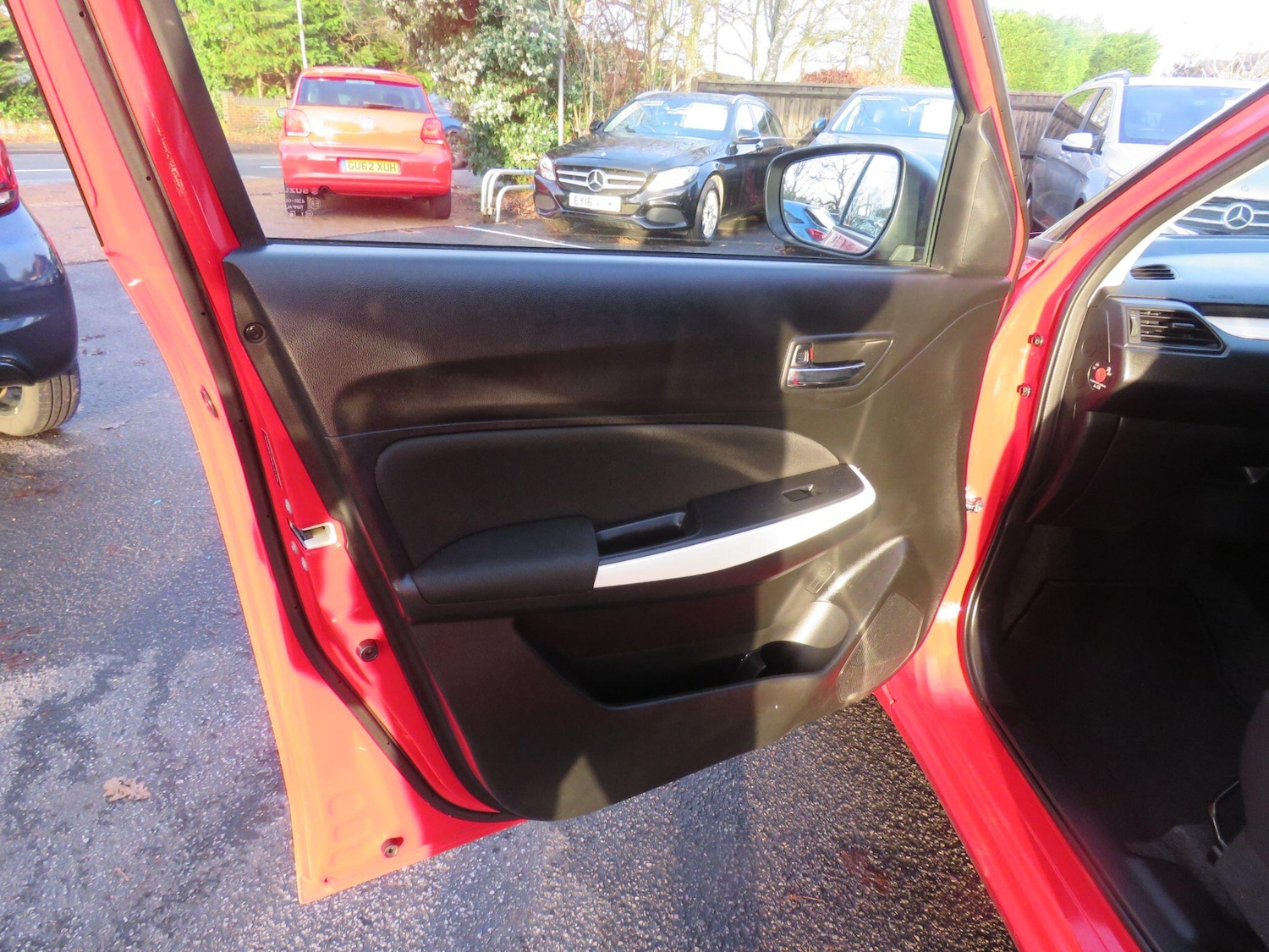 Used Suzuki Swift 2017 for sale - 77305640: Photo 17