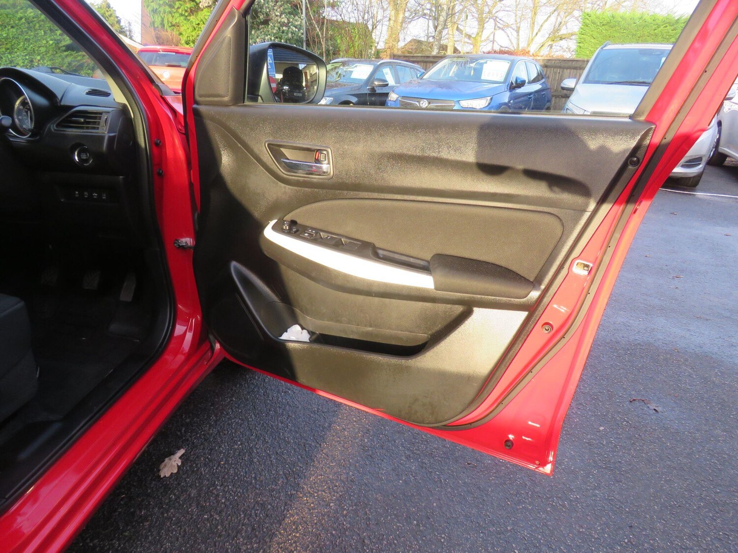 Used Suzuki Swift 2017 for sale - 77305640: Photo 25