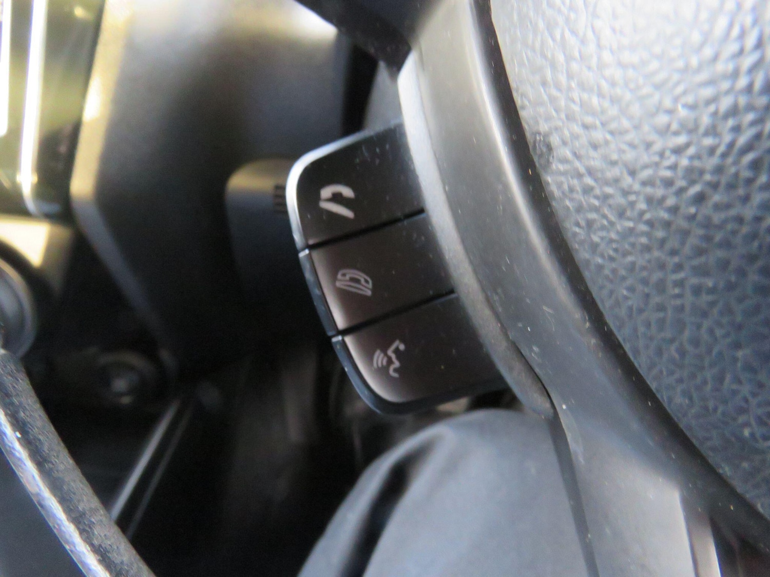 Used Suzuki Swift 2017 for sale - 77305640: Photo 41