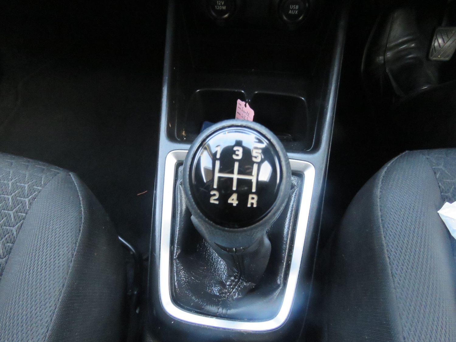 Used Suzuki Swift 2017 for sale - 77305640: Photo 42