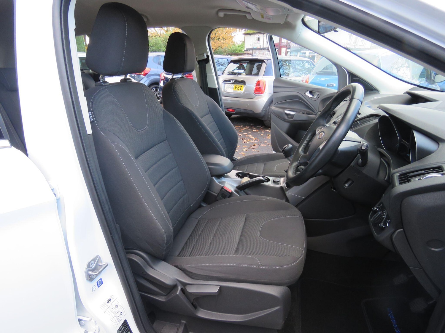 Used Ford Kuga 2015 for sale - 76772176: Photo 21