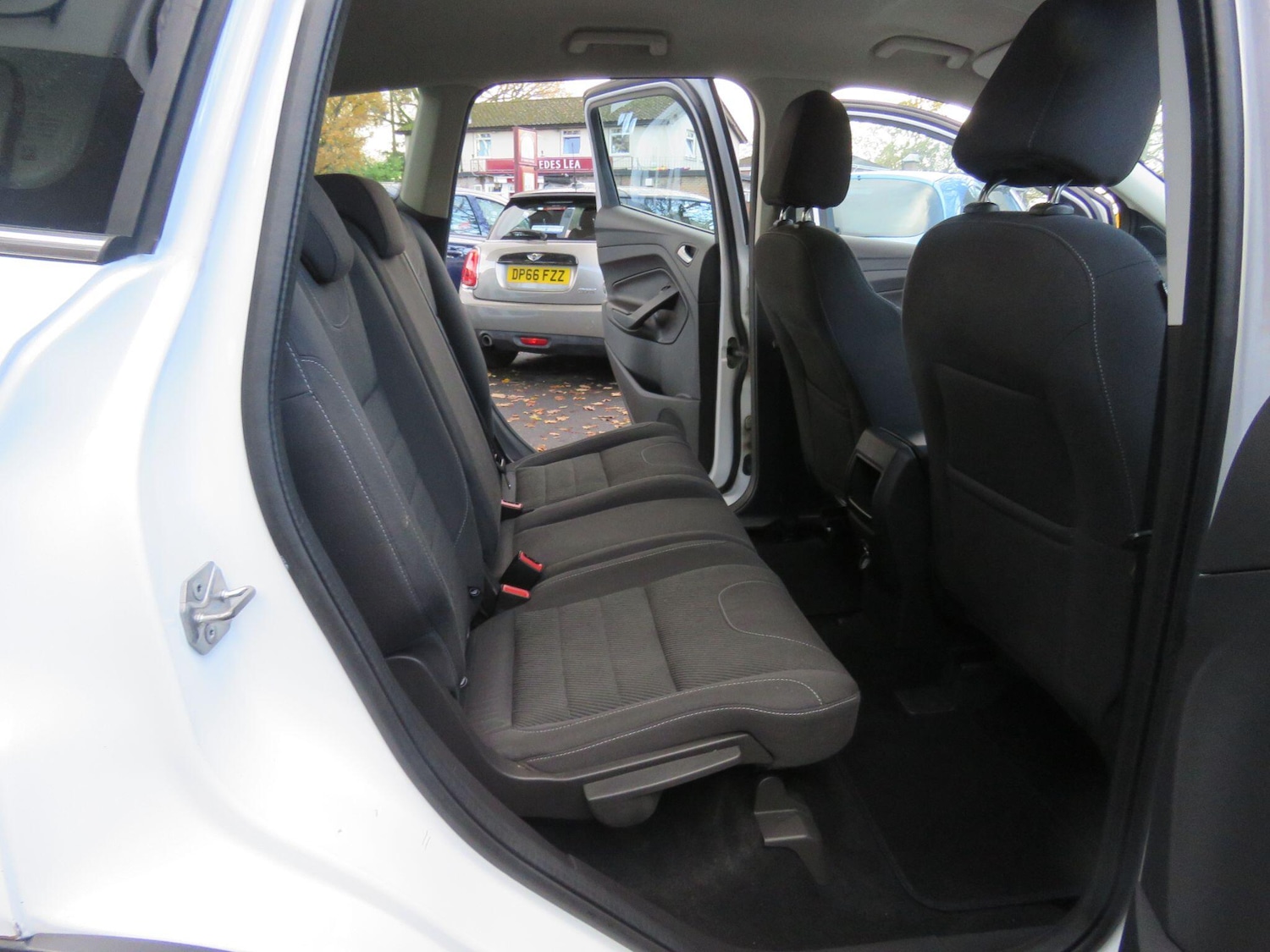 Used Ford Kuga 2015 for sale - 76772176: Photo 22