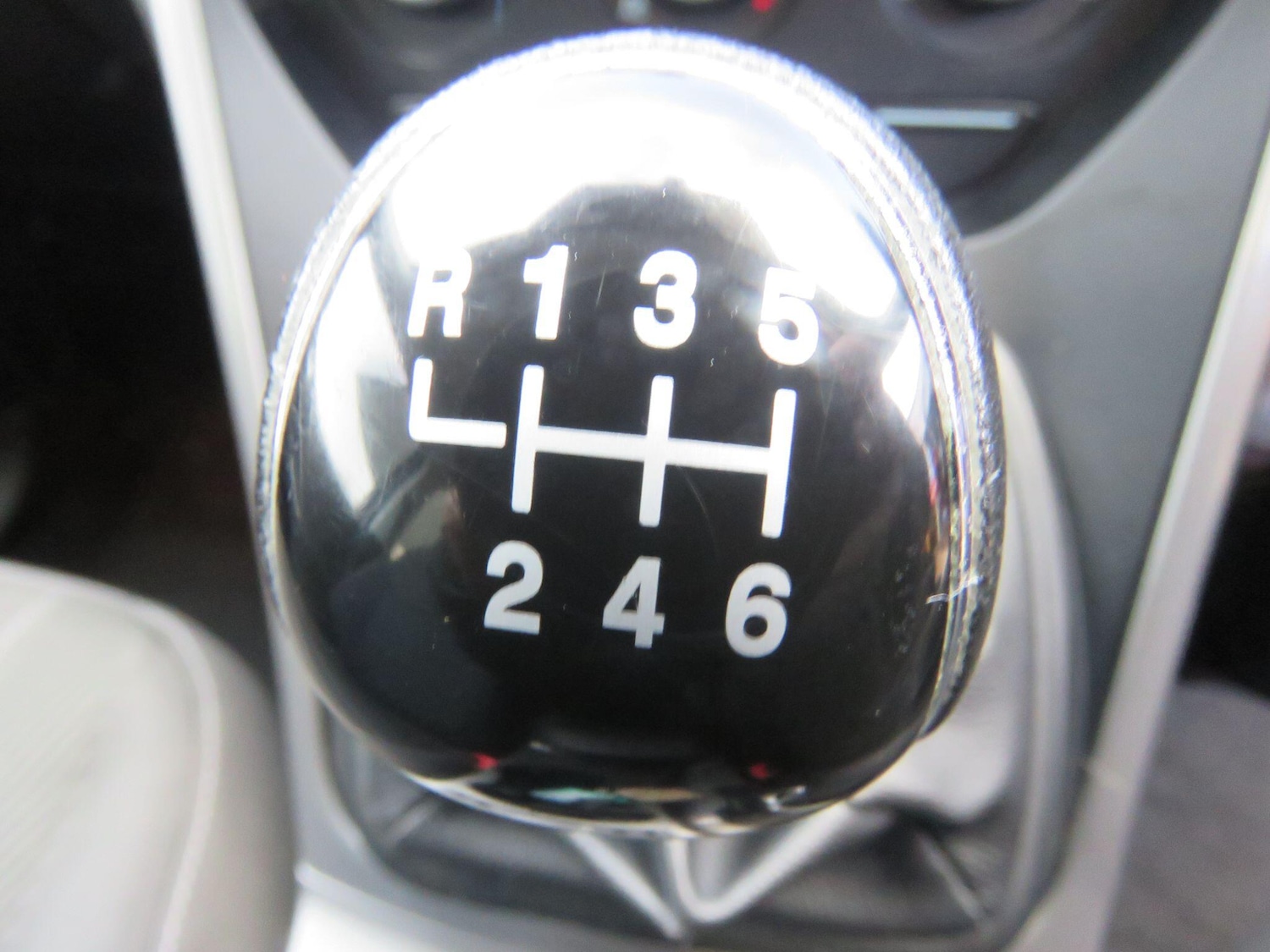 Used Ford Kuga 2015 for sale - 76772176: Photo 31