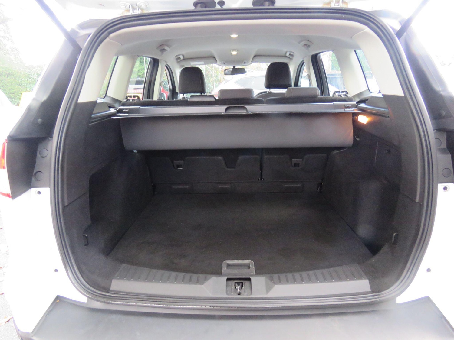 Used Ford Kuga 2015 for sale - 76772176: Photo 43