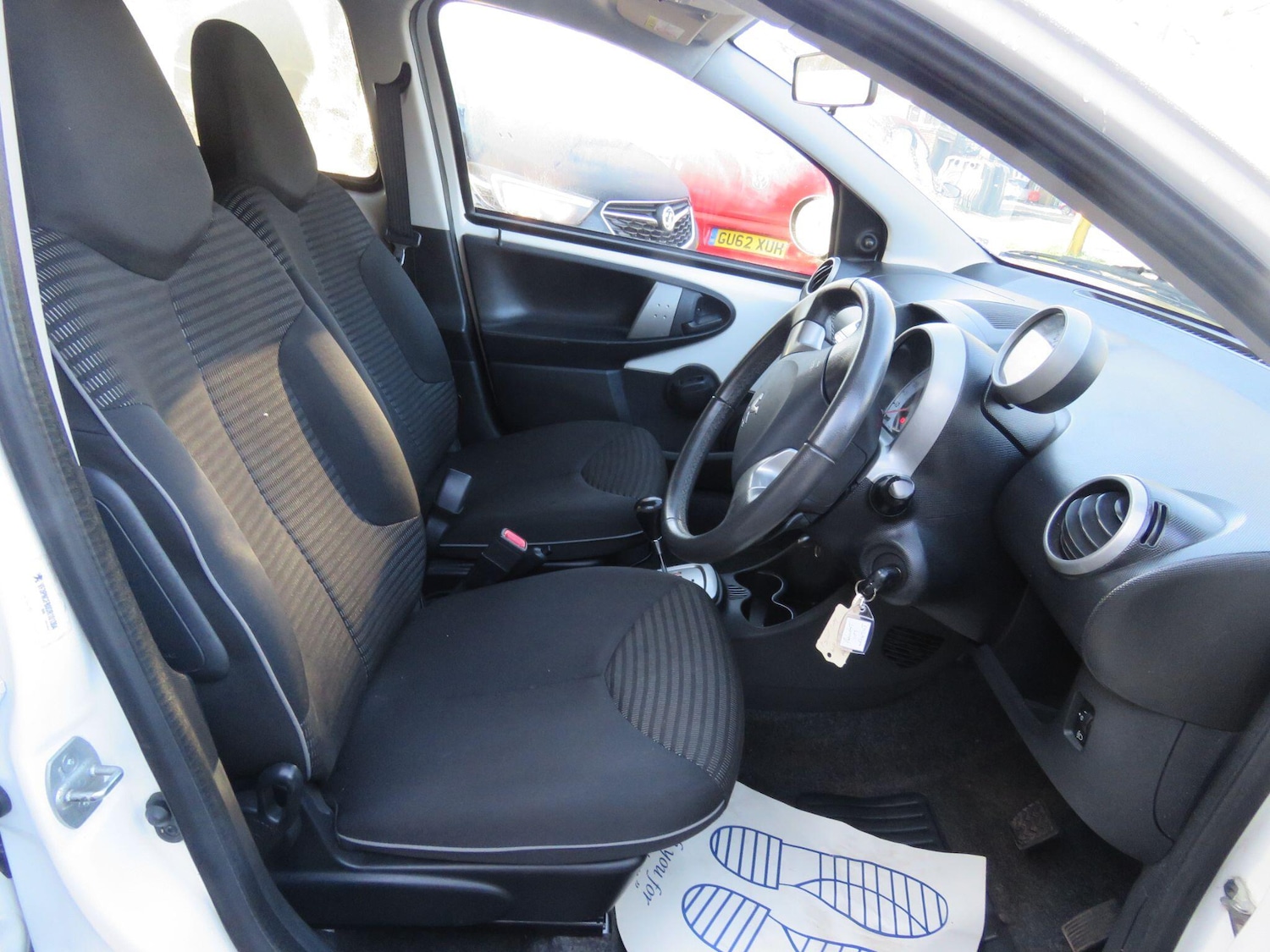 Used Peugeot 107 2014 for sale - 77768264: Photo 21