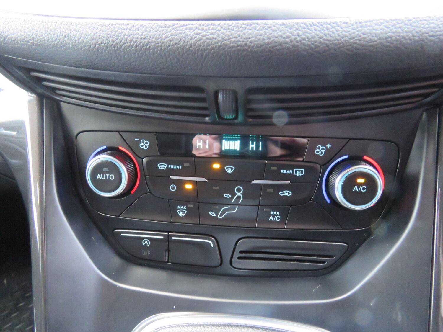 Used Ford Kuga 2019 for sale - 77351926: Photo 34