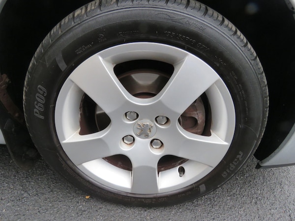 Used Peugeot 207 CC 2011 for sale - 75635466: Photo 38