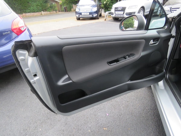 Used Peugeot 207 CC 2011 for sale - 75635466: Photo 68