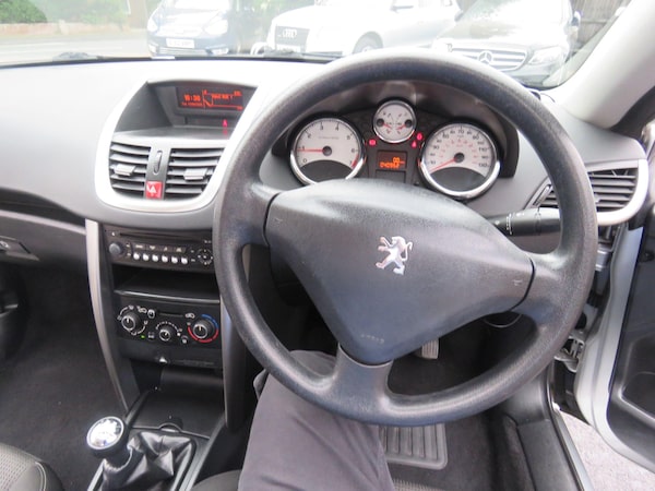 Used Peugeot 207 CC 2011 for sale - 75635466: Photo 75