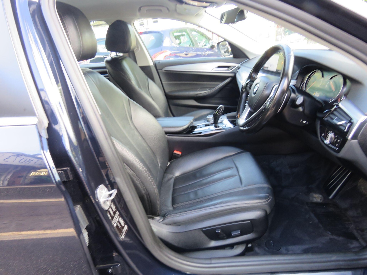 Used BMW 5 Series 2018 for sale - 76987912: Photo 42