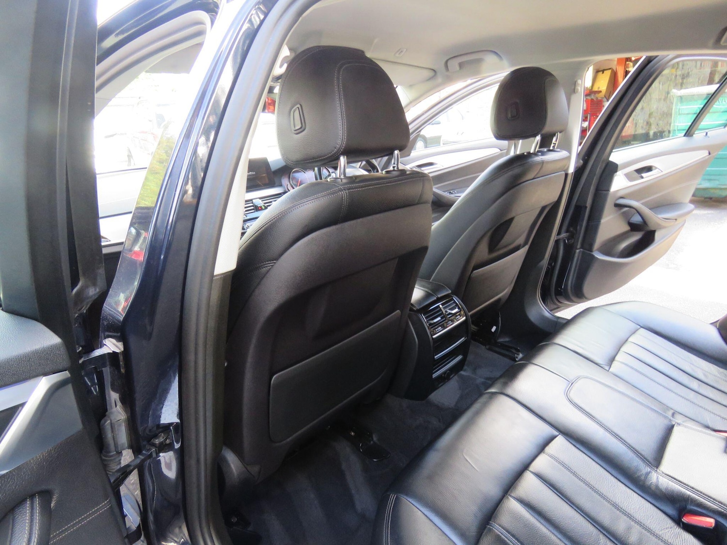 Used BMW 5 Series 2018 for sale - 76987912: Photo 53