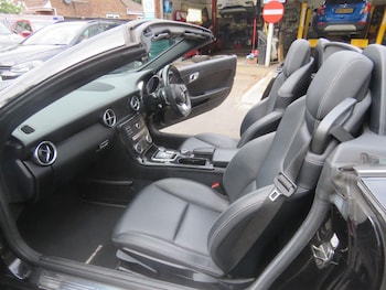 Used Mercedes-Benz SLC 2017 for sale - 78517218: Photo