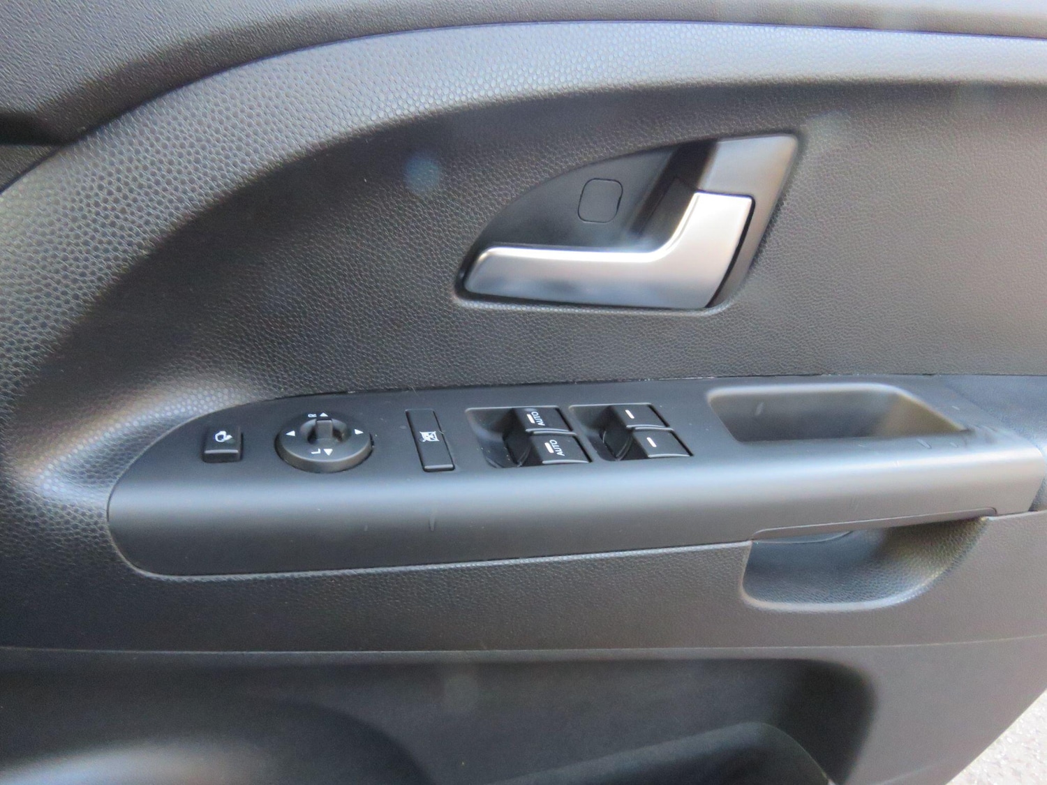 Used Kia Venga 2017 for sale - 76620357: Photo 38