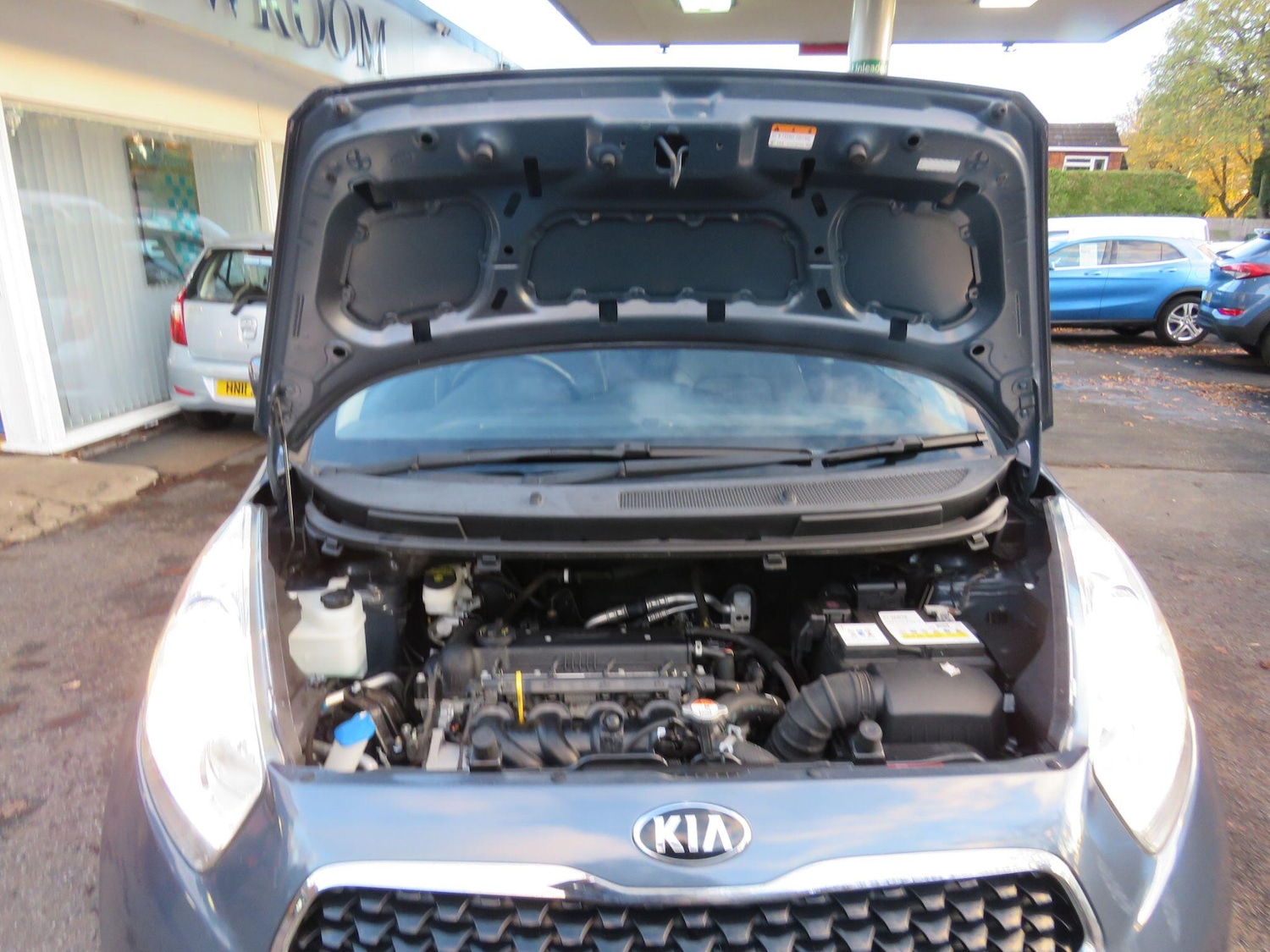 Used Kia Venga 2017 for sale - 76620357: Photo 8