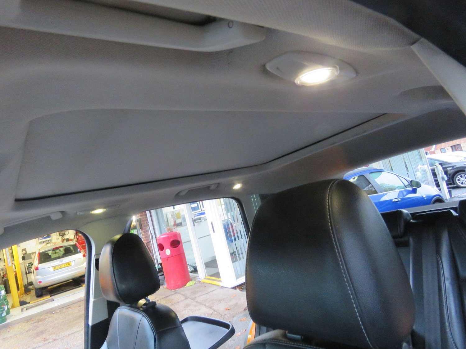 Used Ford Kuga 2015 for sale - 76766030: Photo 32