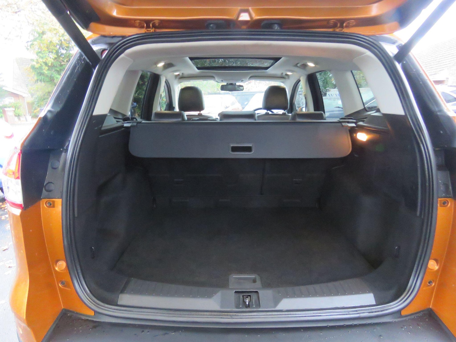 Used Ford Kuga 2015 for sale - 76766030: Photo 9