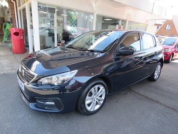 Used Peugeot 308 2017 for sale - 79337607: Photo
