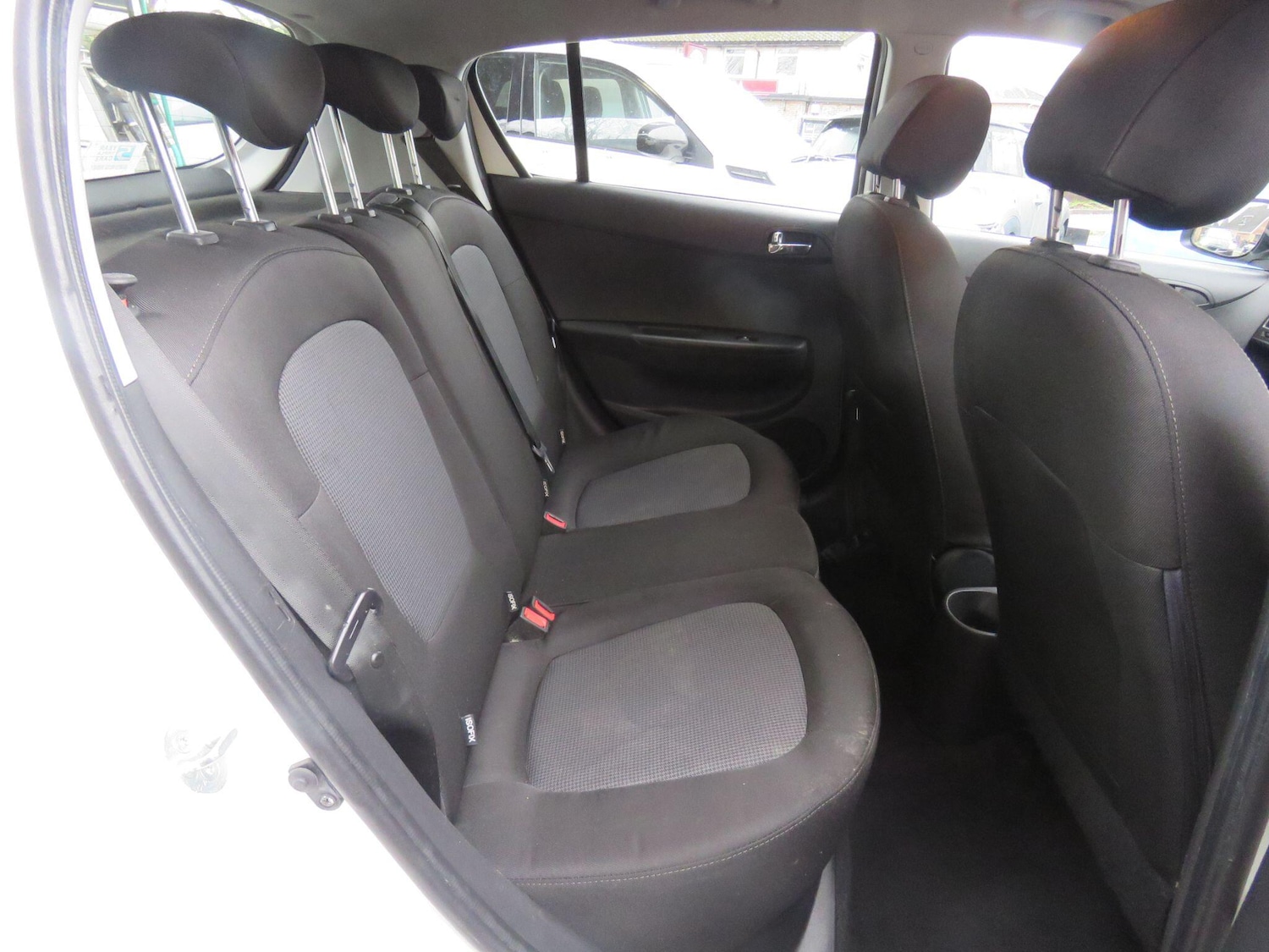 Used Hyundai i20 2013 for sale - 77143940: Photo 25