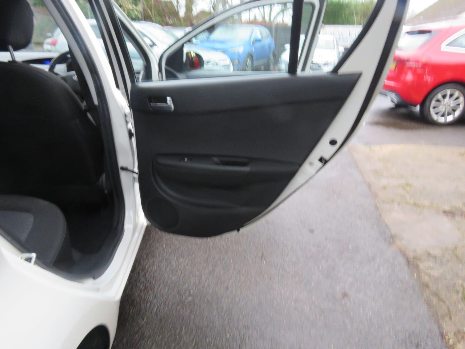 Used Hyundai i20 2013 for sale - 77143940: Photo 30