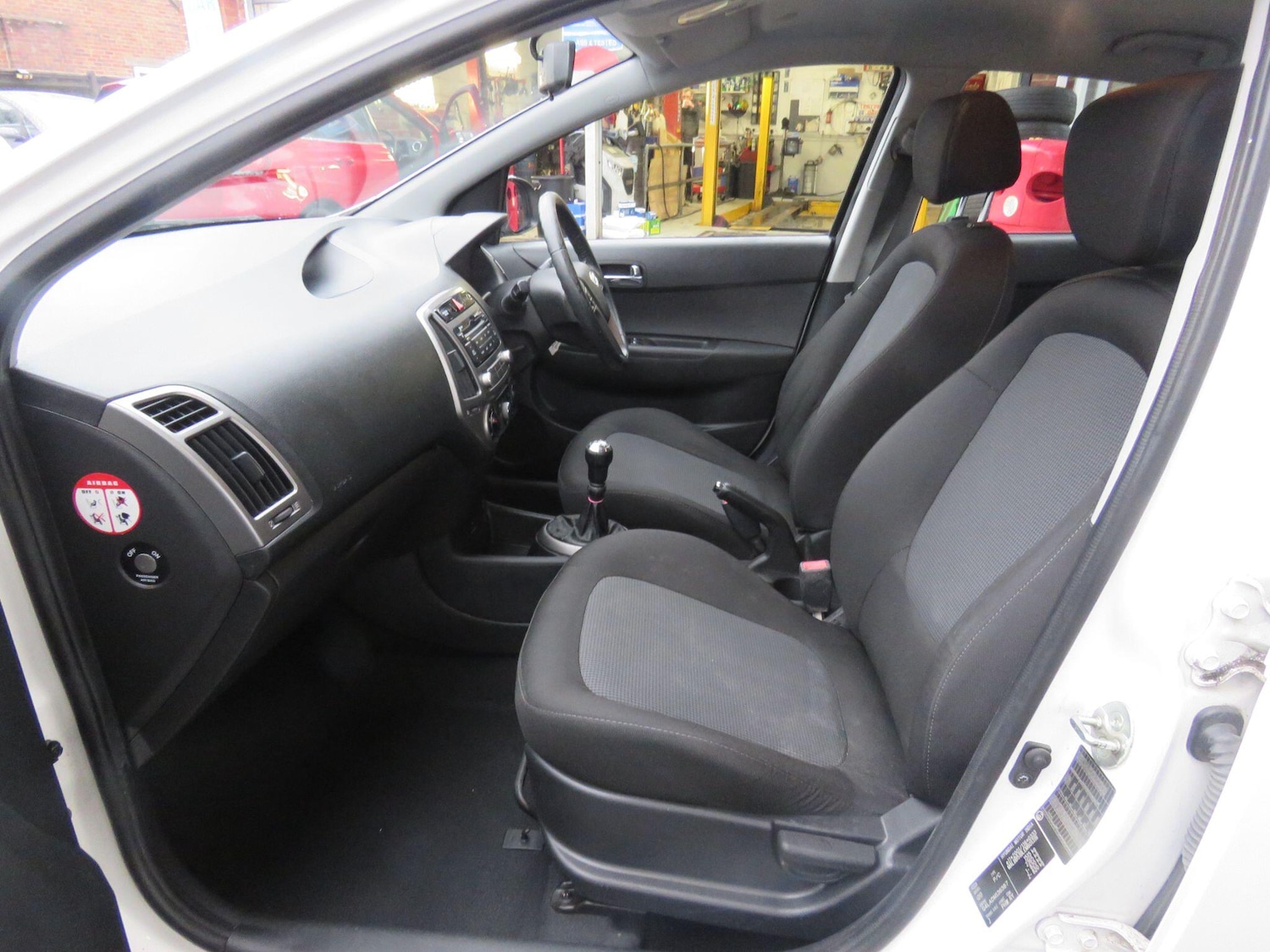 Used Hyundai i20 2013 for sale - 77143940: Photo 7