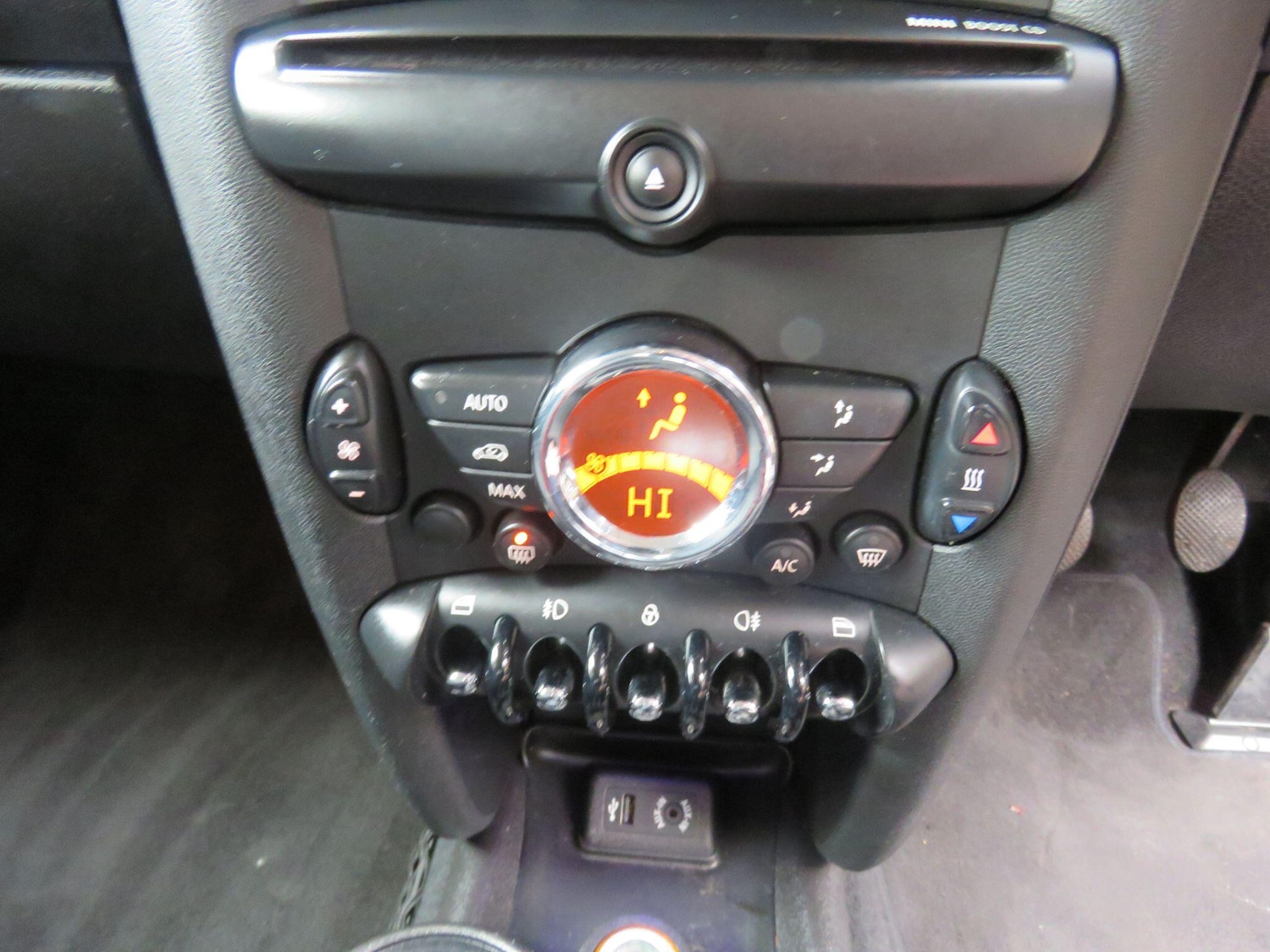 Used MINI Hatch 2013 for sale - 77411726: Photo 32