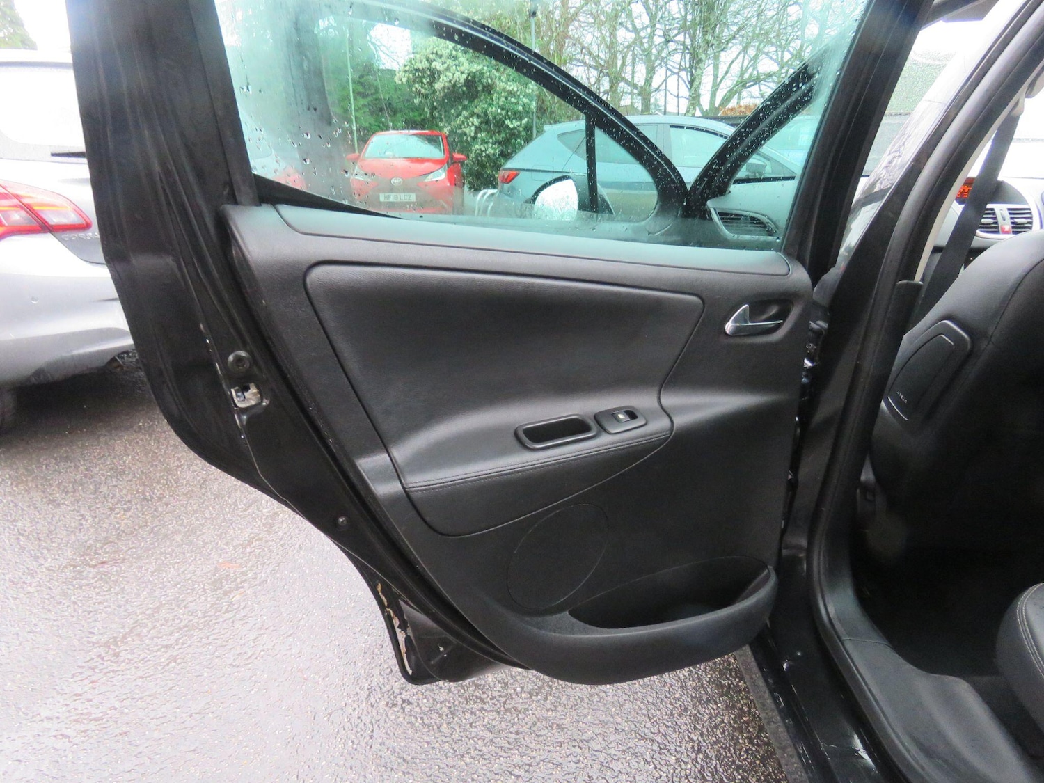 Used Peugeot 207 2012 for sale - 77455785: Photo 14