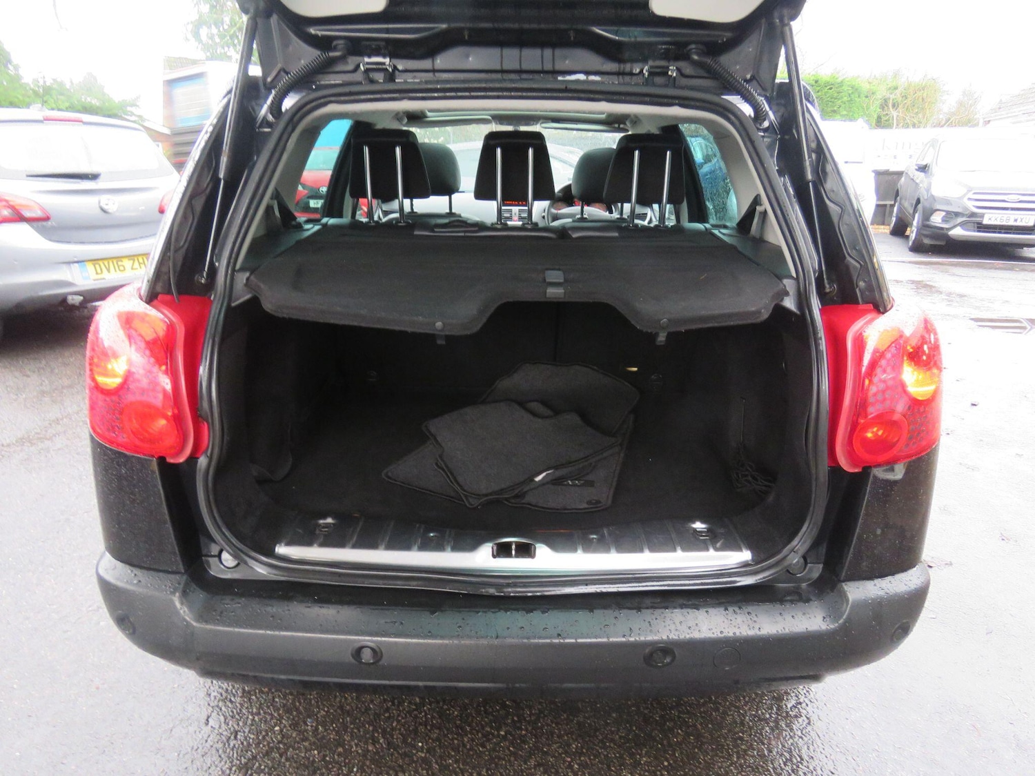 Used Peugeot 207 2012 for sale - 77455785: Photo 34