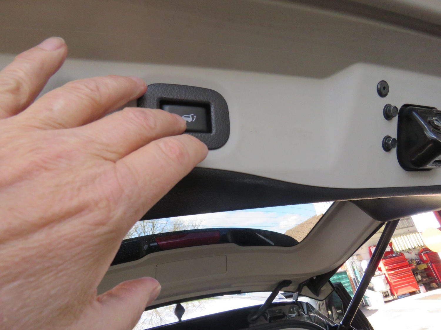 Used Nissan X-Trail 2017 for sale - 78100684: Photo 24