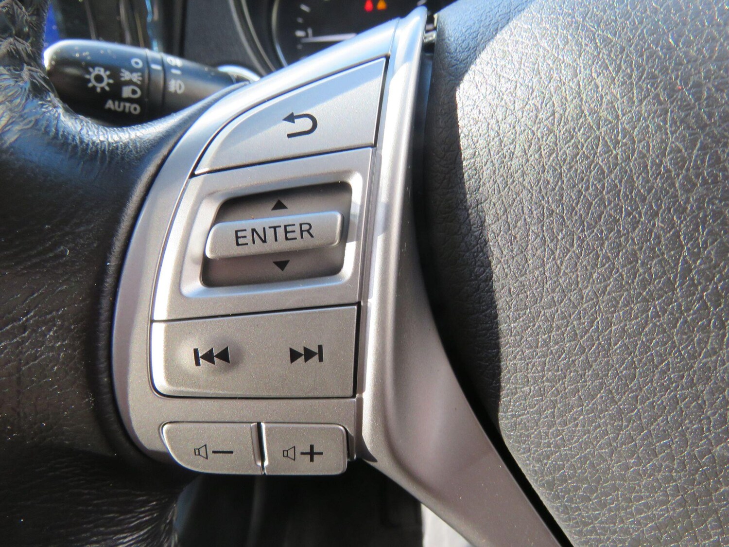 Used Nissan X-Trail 2017 for sale - 78100684: Photo 69