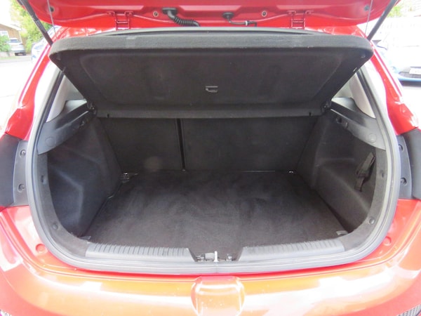 Used Kia Ceed 2015 for sale - 76042595: Photo 32