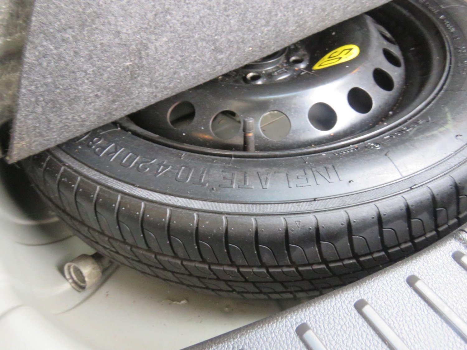 Used Ford Grand C-Max 2015 for sale - 77496880: Photo 11