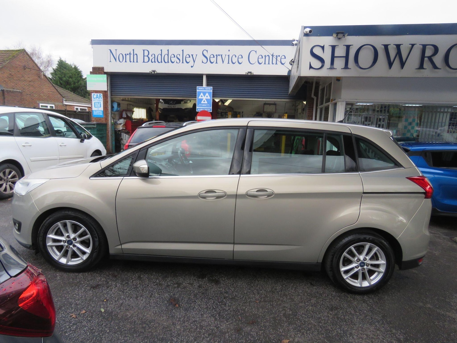 Used Ford Grand C-Max 2015 for sale - 77496880: Photo 26