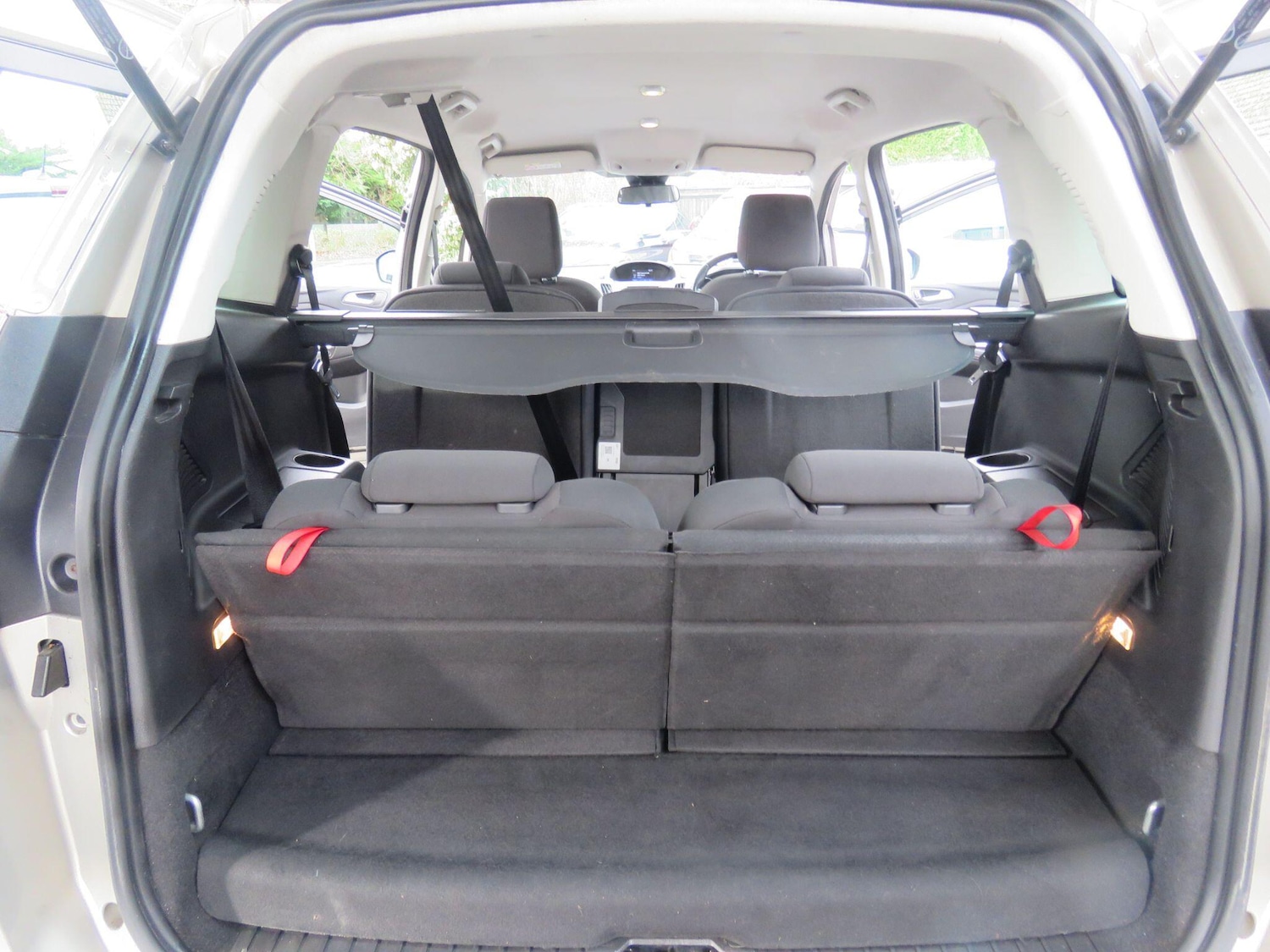 Used Ford Grand C-Max 2015 for sale - 77496880: Photo 56