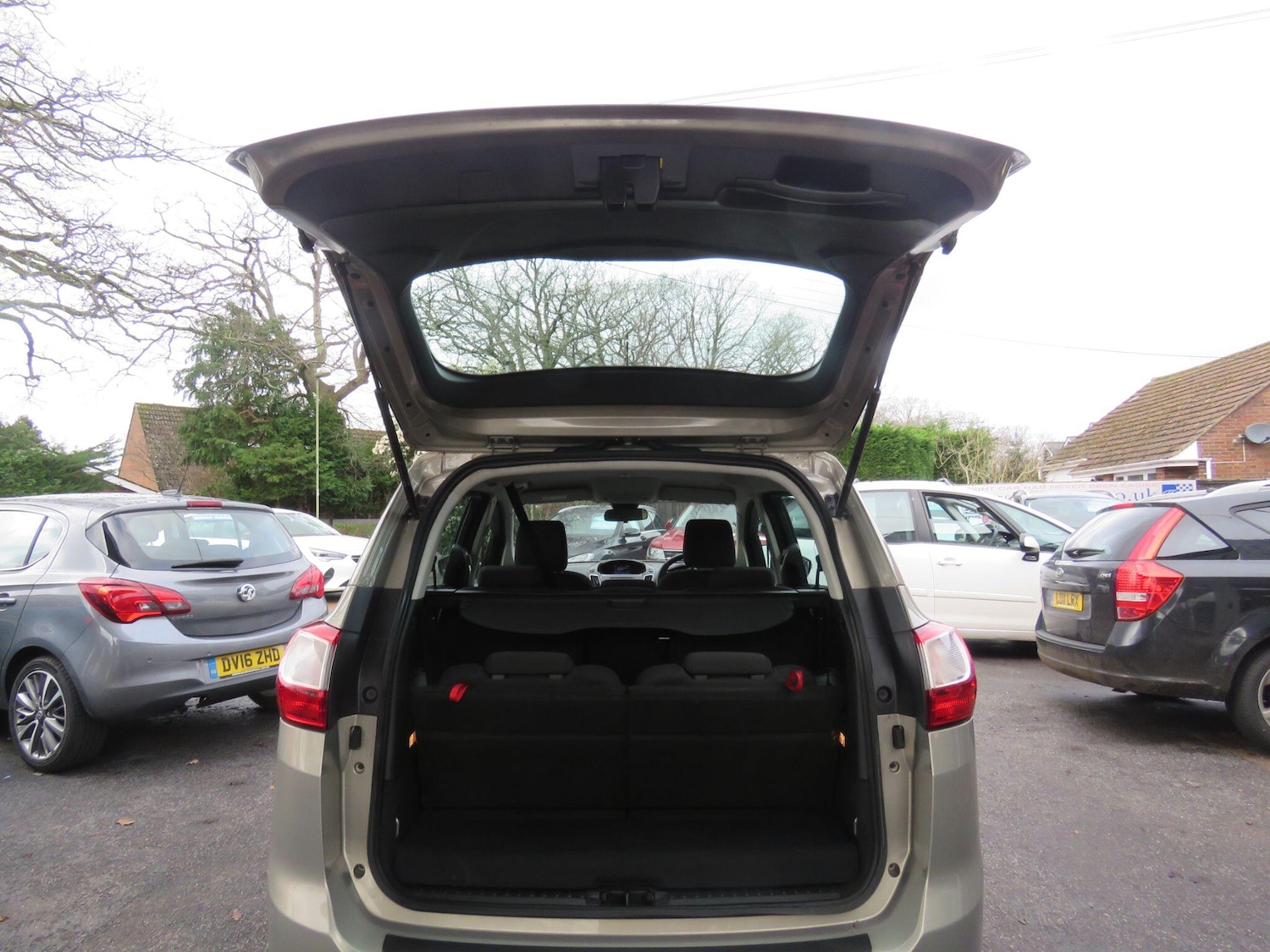 Used Ford Grand C-Max 2015 for sale - 77496880: Photo 61