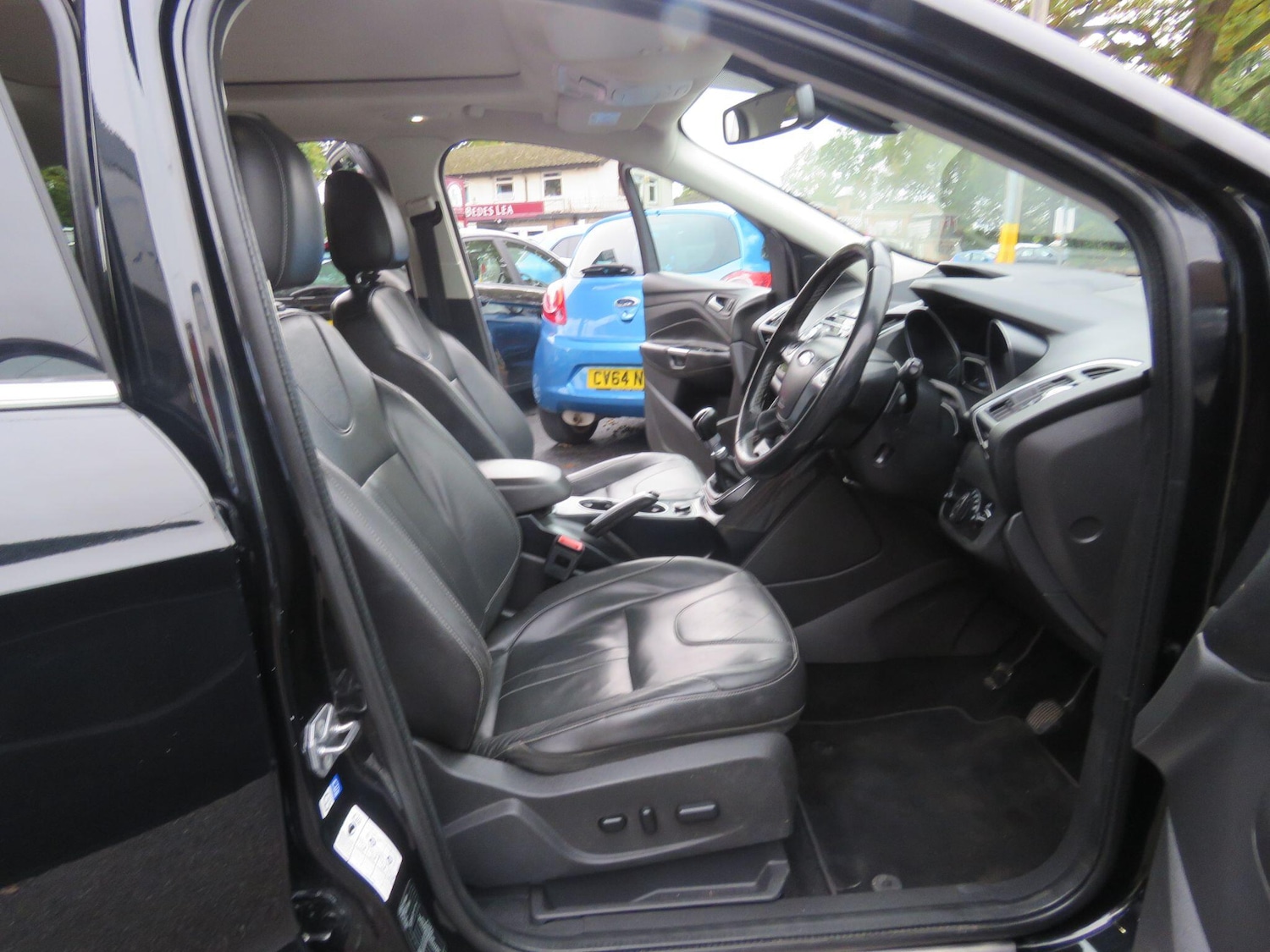 Used Ford Kuga 2015 for sale - 76772132: Photo 16
