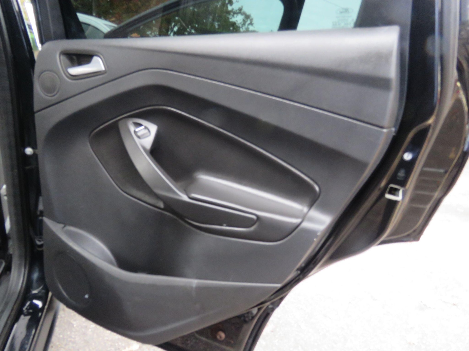 Used Ford Kuga 2015 for sale - 76772132: Photo 23