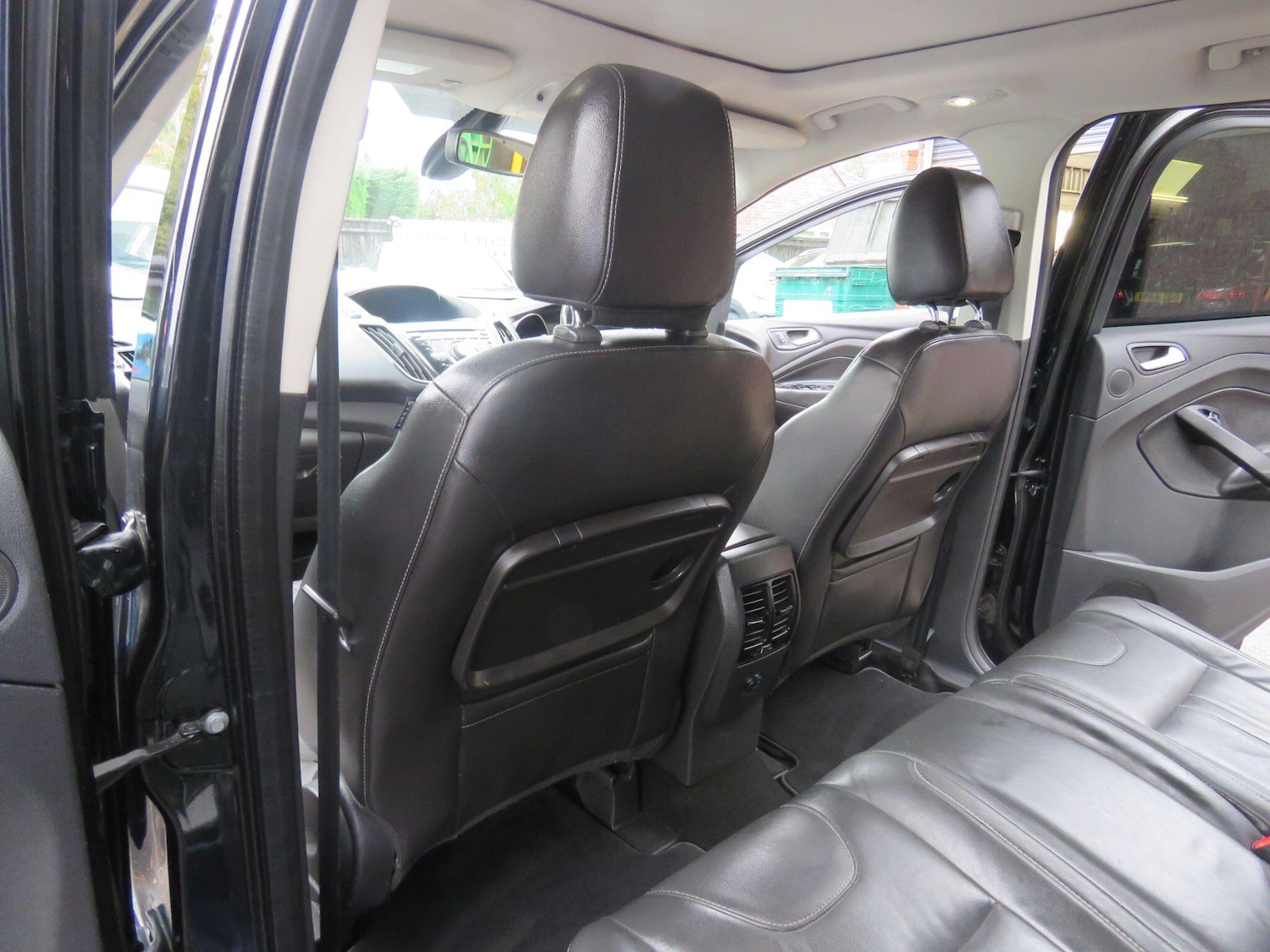 Used Ford Kuga 2015 for sale - 76772132: Photo 26
