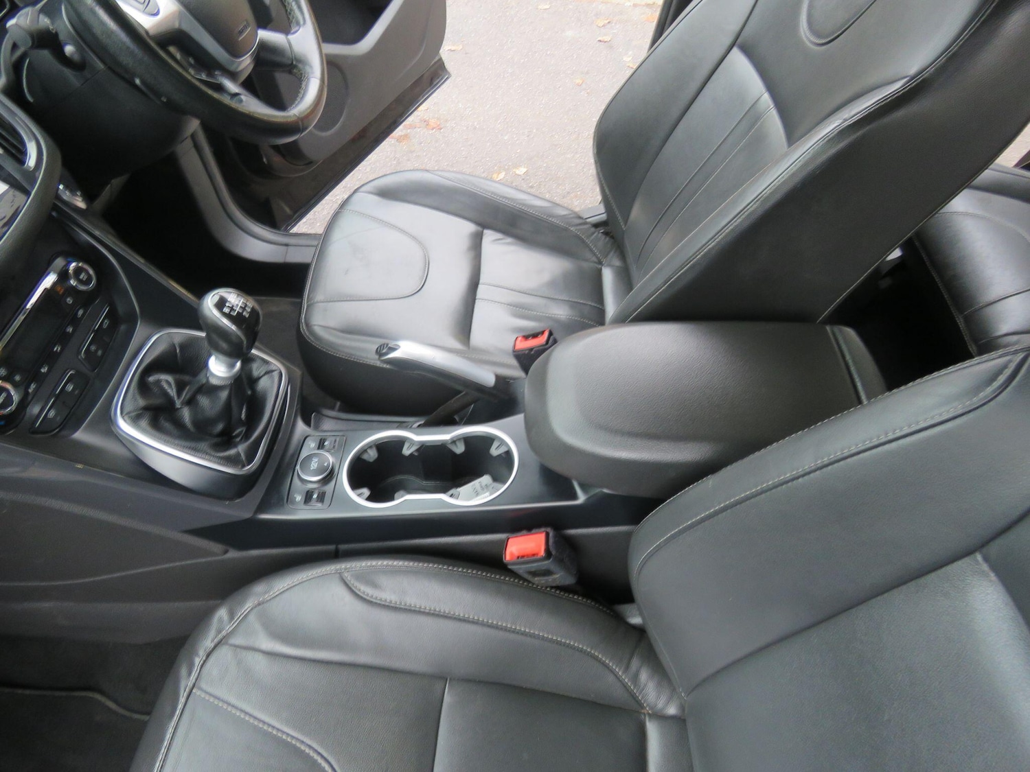 Used Ford Kuga 2015 for sale - 76772132: Photo 34