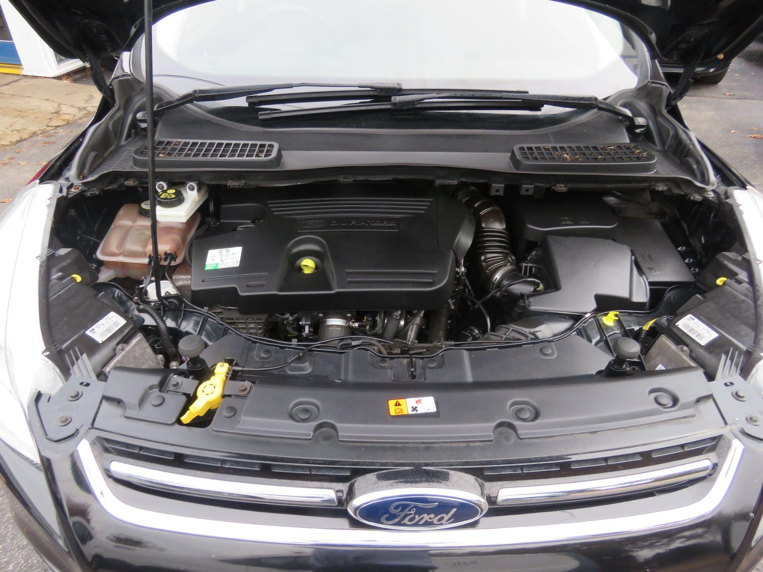 Used Ford Kuga 2015 for sale - 76772132: Photo 38