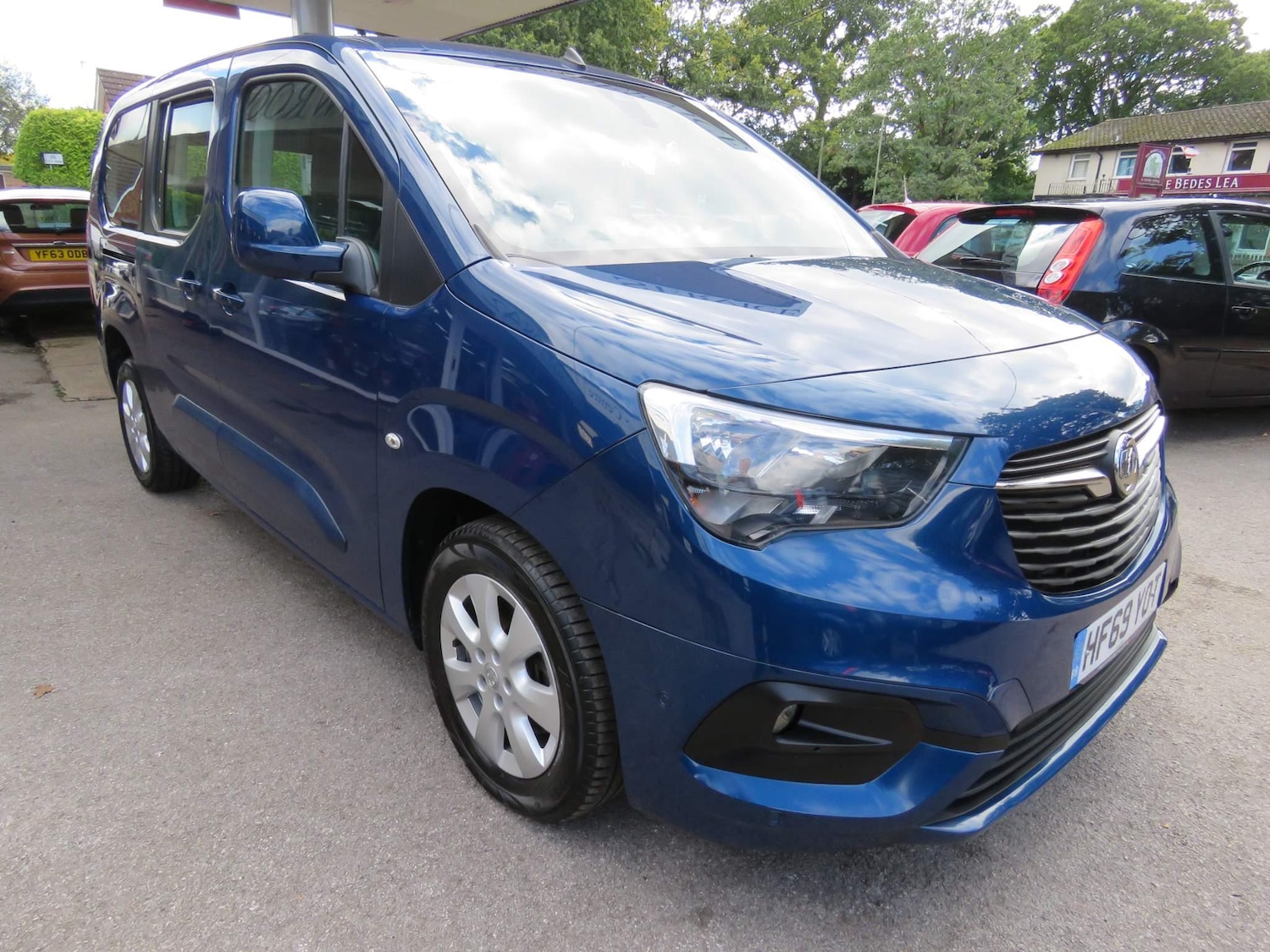 Vehicle 44